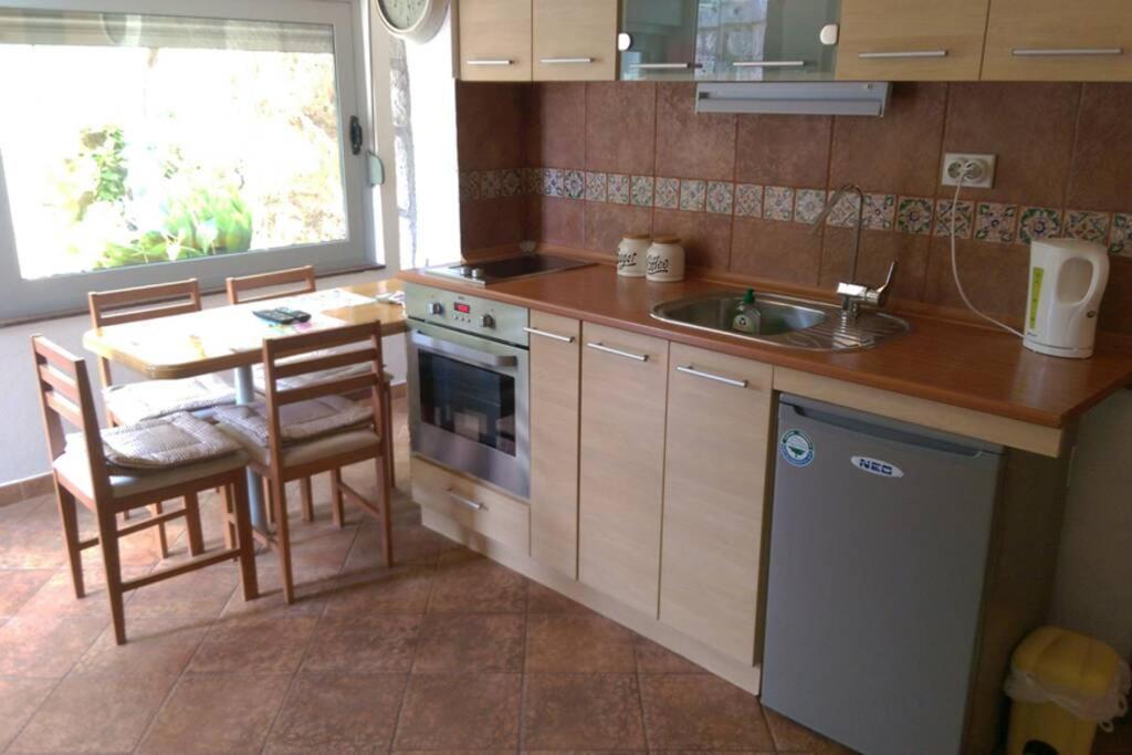 Garden Apartment- Near Sea 2 Ντόμπροτα Εξωτερικό φωτογραφία
